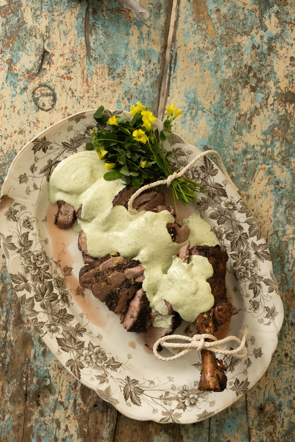 Plat lamsboud van die vuur af